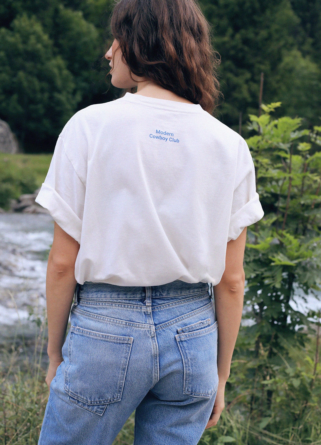 Jil T-shirt - Ivory & Blue Logo